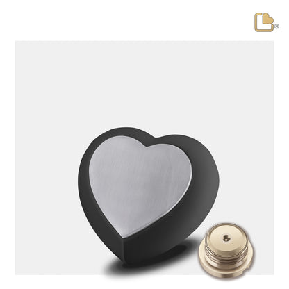 Drop Black (Keepsake Heart) - H583