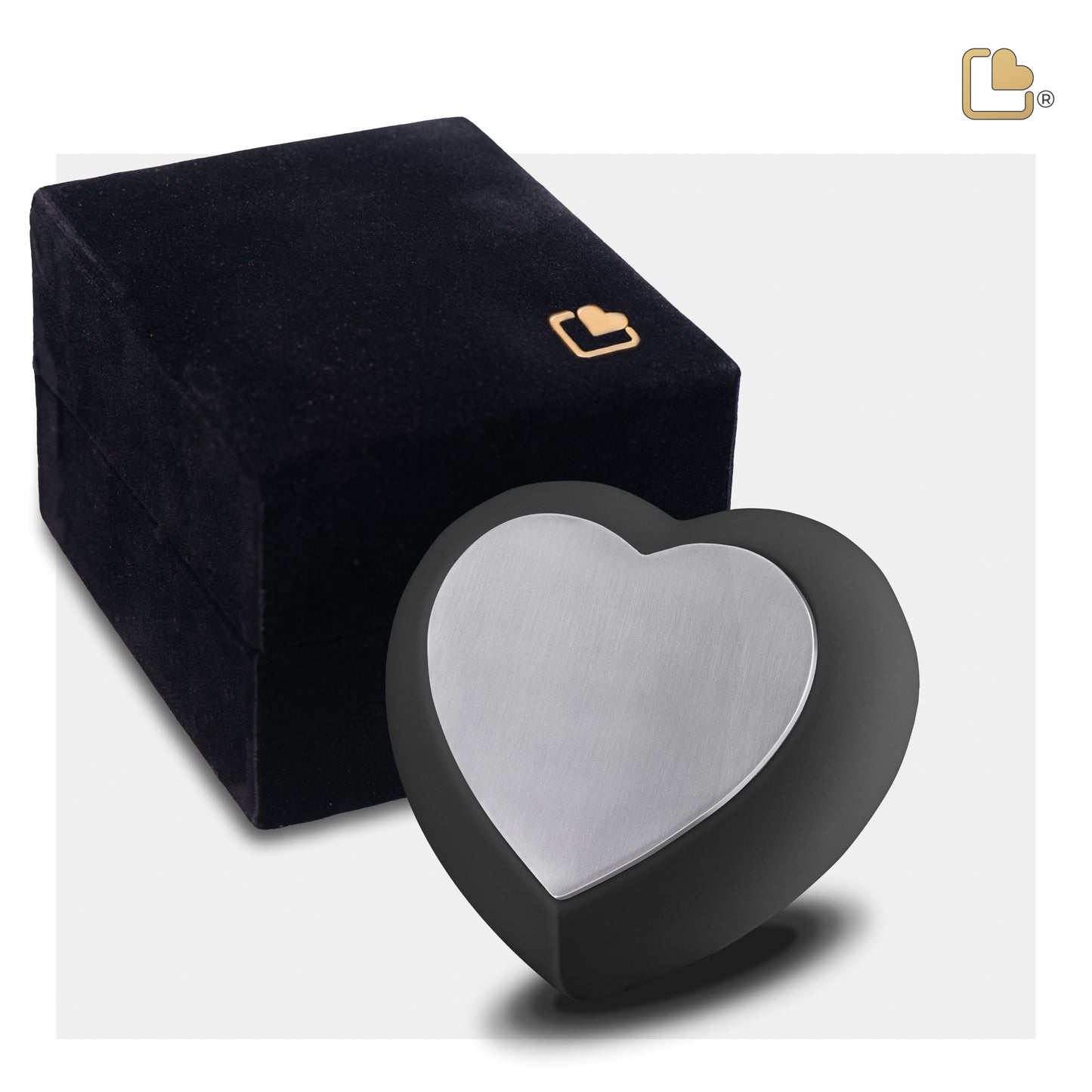 Drop Black (Keepsake Heart) - H583