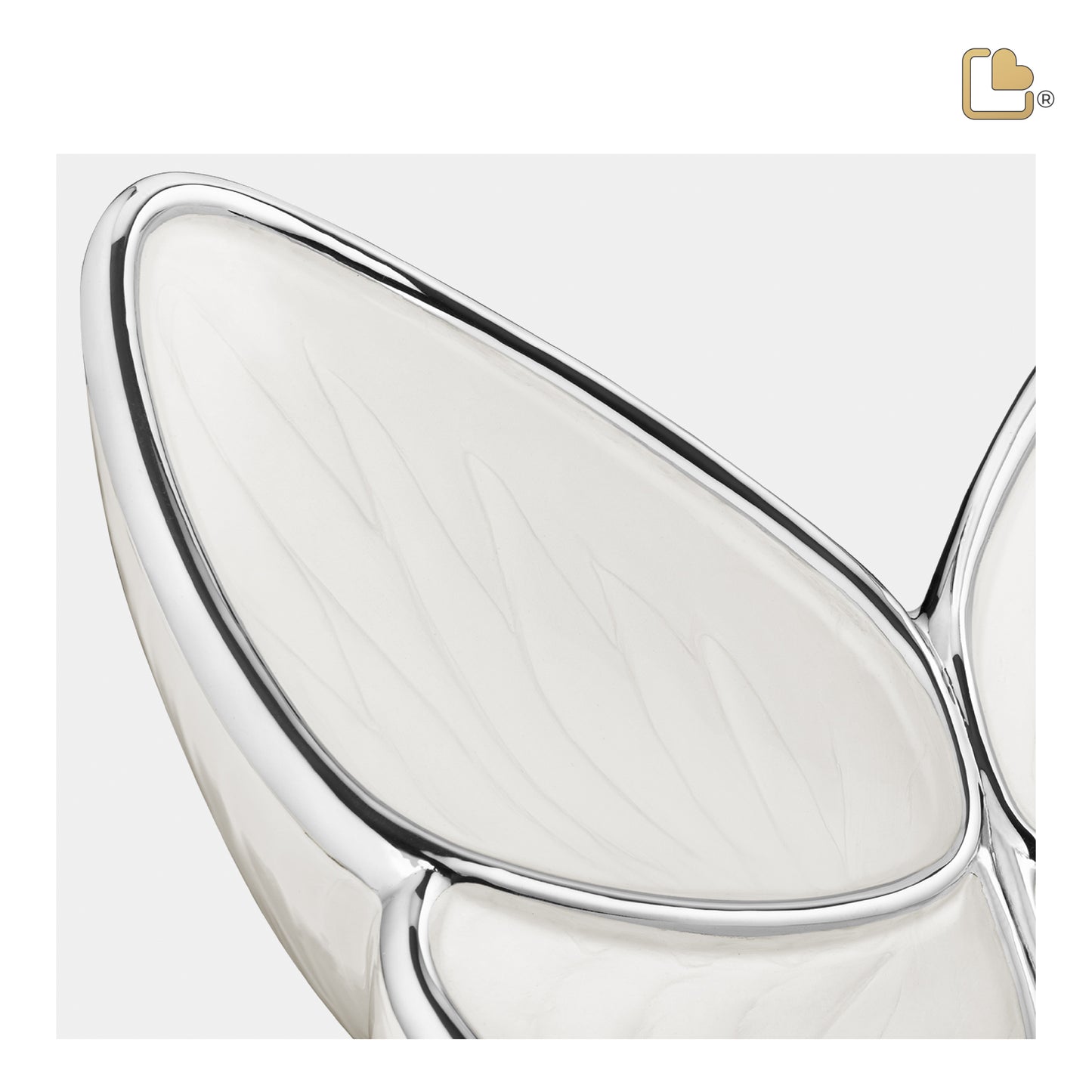 Wings of Hope Pearl (Medium) - M1042