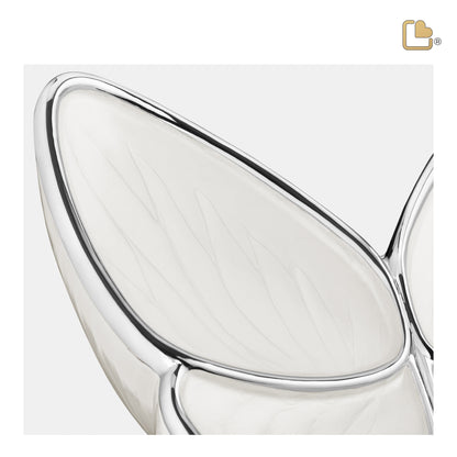 Wings of Hope Pearl (Medium) - M1042