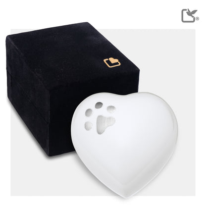 Classic Round White (Keepsake Heart) - P272K*